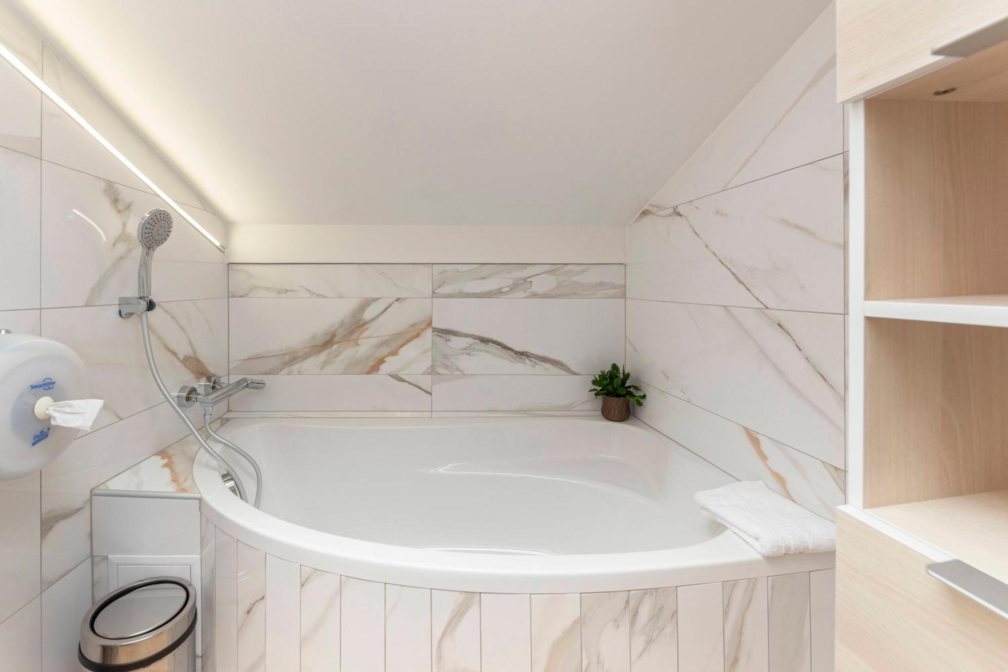 Apartment Mala Блед Екстериор снимка